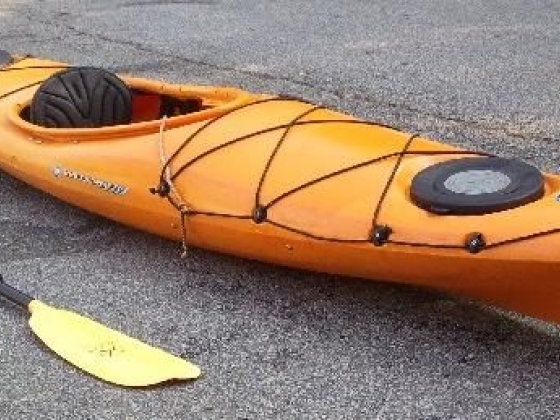 KAYAK TSUNAMI 120 - WILDERNESS SYSTEMS - 12 FOOT LONG